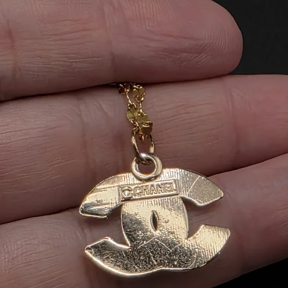 Chanel CC Pendant Necklace – 20” Gold Over S925 - Picture 4 of 4